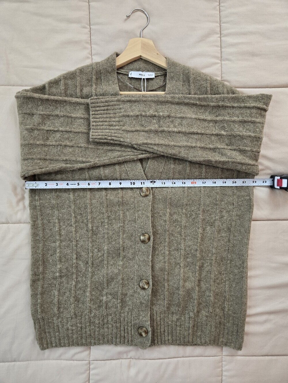 NWT Mango Olive Green Ribbed V-Neck Buttoned Long Cardigan - Picture 8 of 9